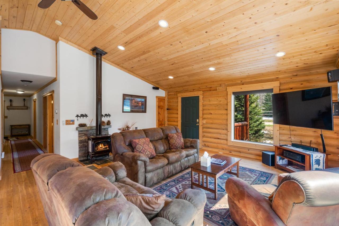 Lazy Fox Cabin West Yellowstone Ngoại thất bức ảnh