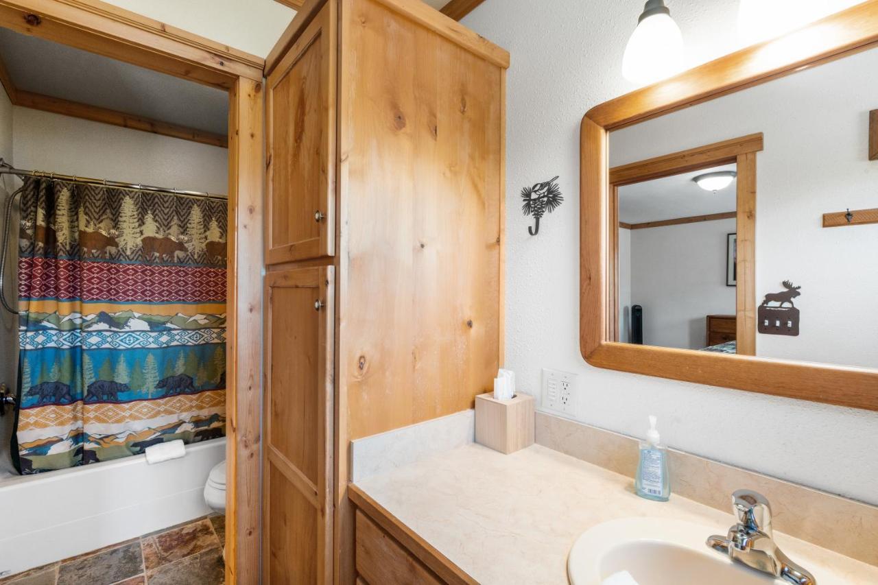 Lazy Fox Cabin West Yellowstone Ngoại thất bức ảnh