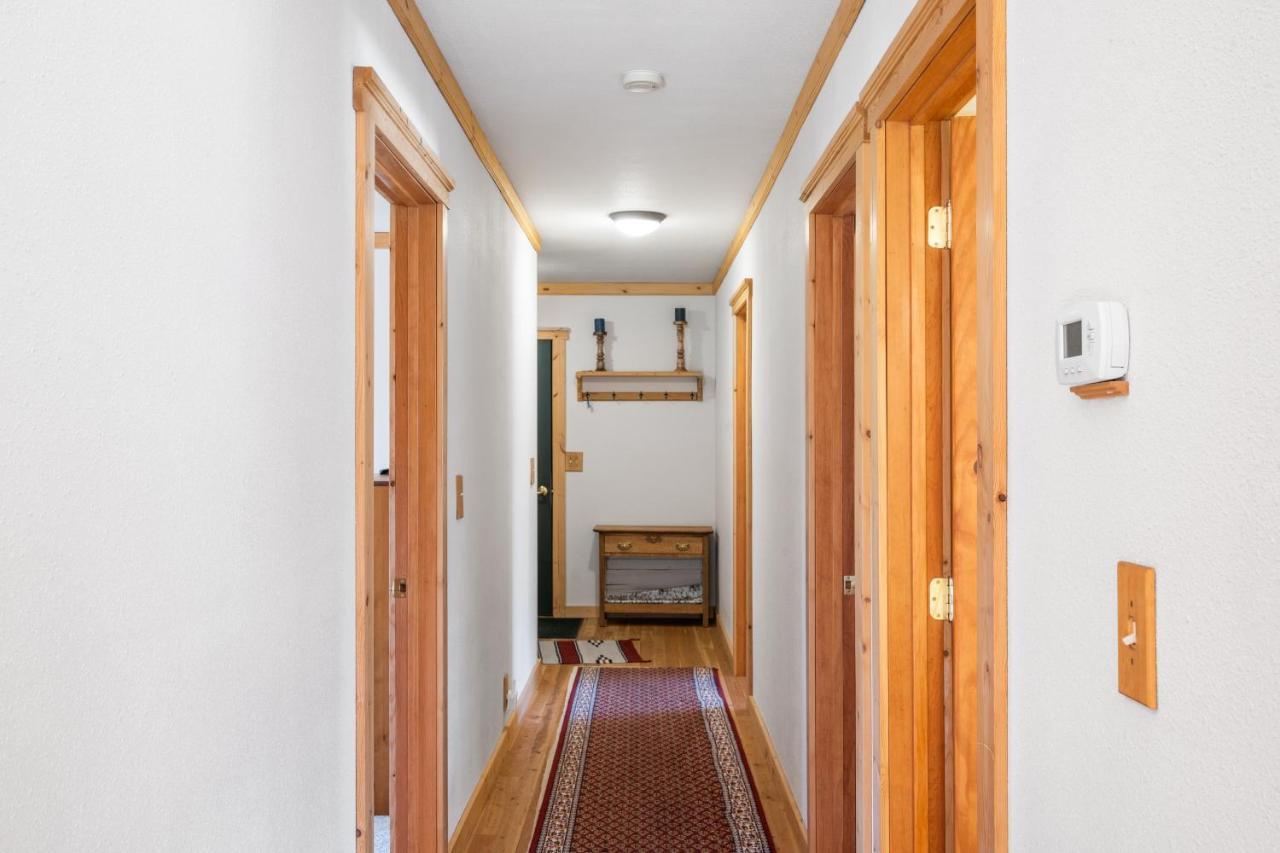 Lazy Fox Cabin West Yellowstone Ngoại thất bức ảnh